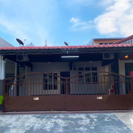 Malim Melaka Homestay Εξωτερικό φωτογραφία